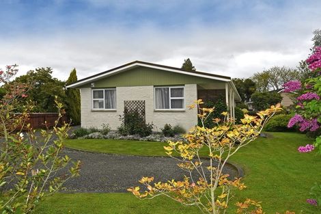 Photo of property in 22 Jellicoe Street, Greytown, 5712