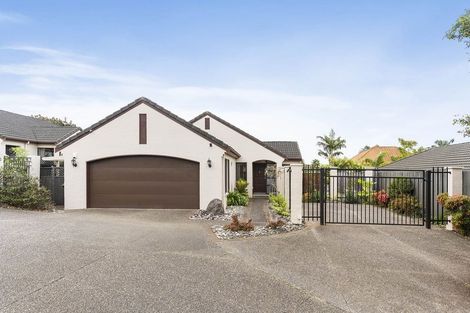 Photo of property in 23 Kilsyth Way, East Tamaki Heights, Auckland, 2016