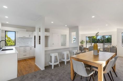 Photo of property in 3/22 Arcadia Crescent, Bayview, Auckland, 0629