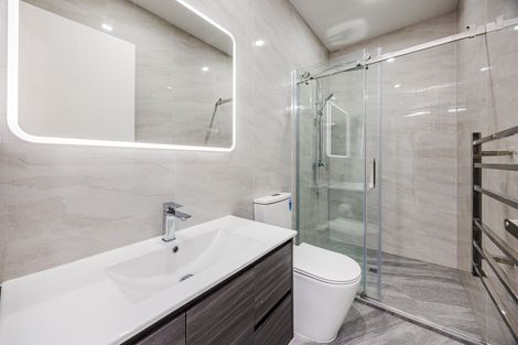 Photo of property in 1a Bennett Road, Pakuranga, Auckland, 2010