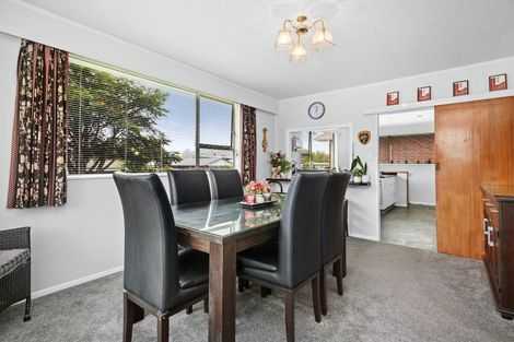 Photo of property in 4 Monterey Place, Totara Park, Upper Hutt, 5018