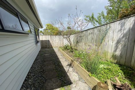 Photo of property in 10 Ensign Place, Hillcrest, Auckland, 0627