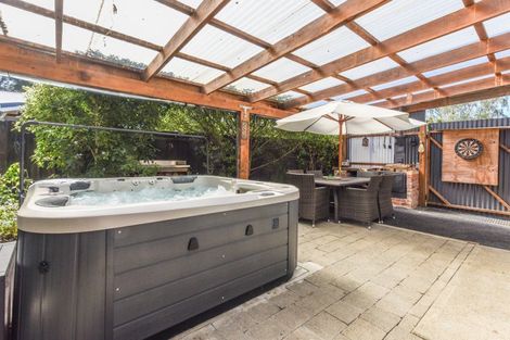 Photo of property in 16 Hollis Place, Brightwater, 7022
