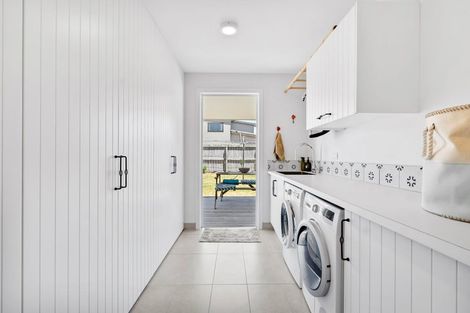 Photo of property in 3 Christie Close, Pataua North, Parua Bay, 0175