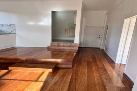 Photo of property in 349 Triangle Road, Massey, Auckland, 0614
