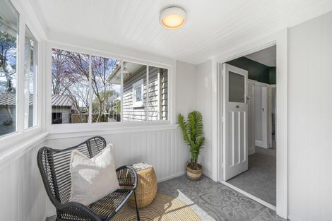 Photo of property in 167 Centaurus Road, Saint Martins, Christchurch, 8022