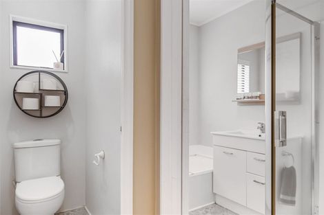Photo of property in 1/111 Spinella Drive, Bayview, Auckland, 0629