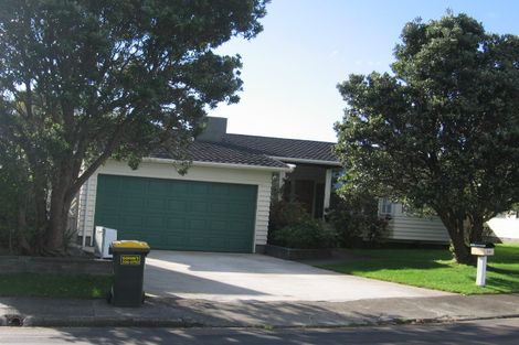 Photo of property in 11 Chorley Grove, Churton Park, Wellington, 6037