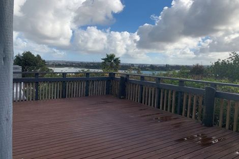 Photo of property in 40 Oruamo Place, Beach Haven, Auckland, 0626