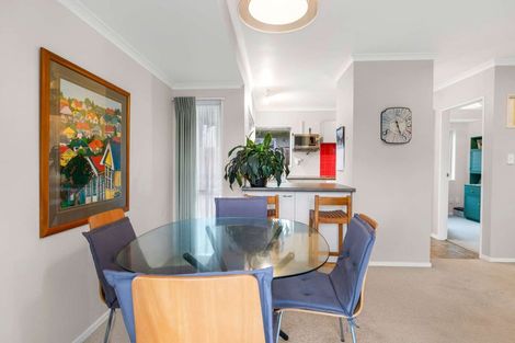 Photo of property in 114b Vale Street, Otumoetai, Tauranga, 3110