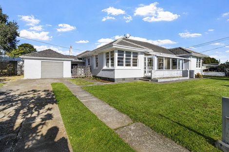 Photo of property in 27 Tokomaru Street, Welbourn, New Plymouth, 4312