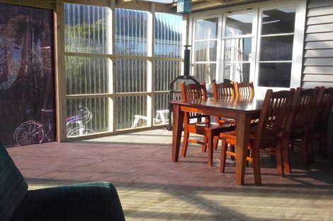 Photo of property in 2 Larsen Street, Westport, 7825