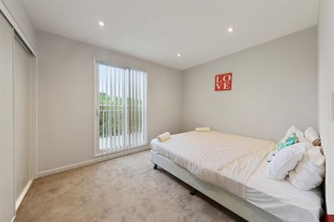 Photo of property in 10 Patiti Parade, Mangere Bridge, Auckland, 2022