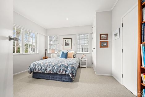 Photo of property in 17 Chilton Grove, Hutt Central, Lower Hutt, 5010