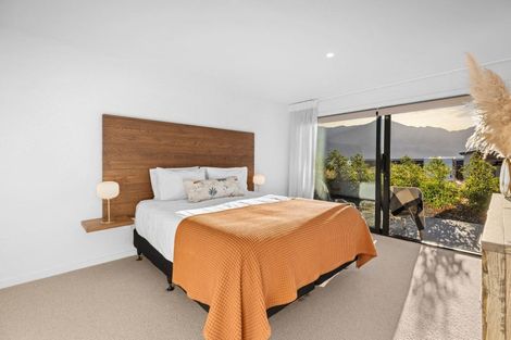 Photo of property in 48 Farrant Drive, Wanaka, 9305