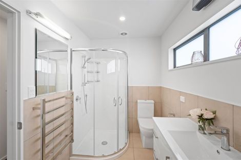 Photo of property in 2/670 Ferry Road, Woolston, Christchurch, 8023