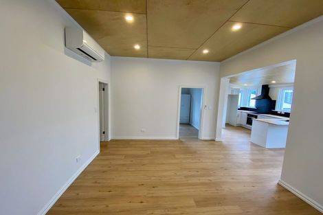 Photo of property in 9 Mckinley Crescent, Brooklyn, Wellington, 6021