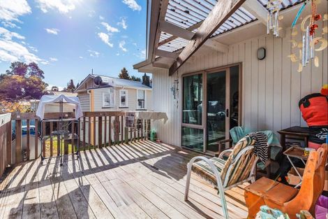 Photo of property in 14 Golf Road, Taumarunui, 3920