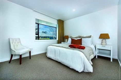 Photo of property in 3 Harlech Mews, Avonhead, Christchurch, 8042