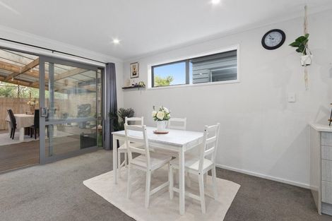 Photo of property in 9 O Ruamano Crescent, Pukekohe, 2120