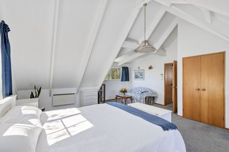 Photo of property in 10 Elder Grove, Whalers Gate, New Plymouth, 4310