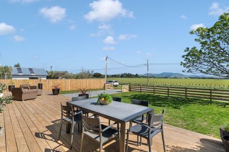 Photo of property in 27 Ferry Road, Martinborough, 5711