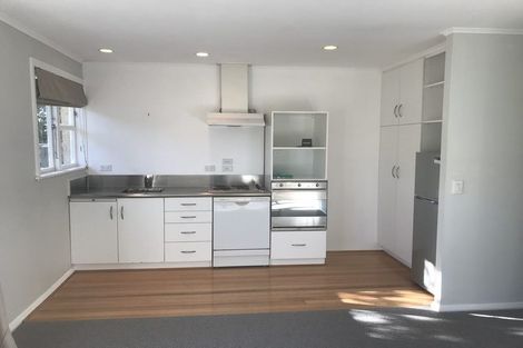 Photo of property in 5d Harrold Street, Highbury, Wellington, 6012