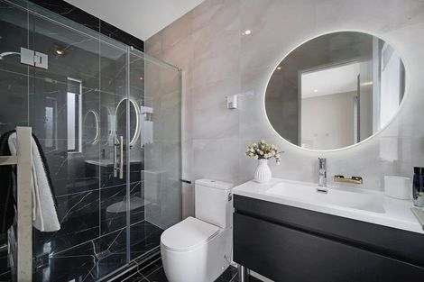 Photo of property in 18 Perkins Street, Papakura, 2110