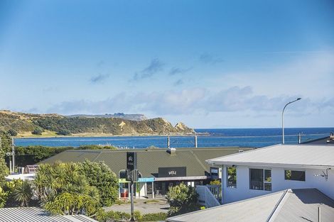 Photo of property in 4/24 Acheron Road, Paremata, Porirua, 5026