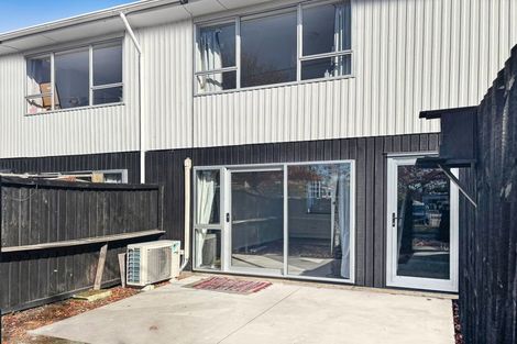 Photo of property in 2/25 Cumberland Street, Richmond, Christchurch, 8013