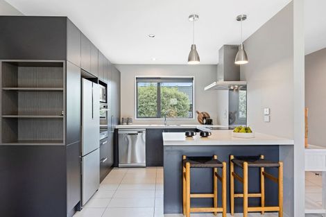 Photo of property in 15 Mollymawk Place, Woolston, Christchurch, 8023