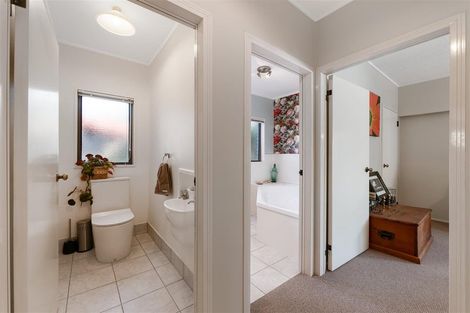 Photo of property in 20 Norrie Street, Te Puke, 3119