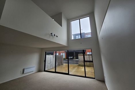 Photo of property in 17 Owens Place, Mount Maunganui, 3116