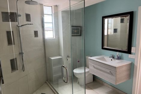 Photo of property in 4 Springtime Crescent, Stanmore Bay, Whangaparaoa, 0932