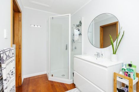 Photo of property in 90 Forest Lake Road, Forest Lake, Hamilton, 3200