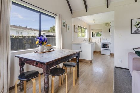 Photo of property in 2/17 Ranui Road, Stoke, Nelson, 7011