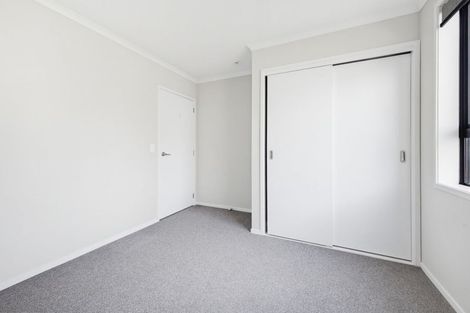 Photo of property in 15 Discovery Place, Marfell, New Plymouth, 4310
