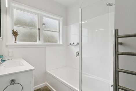 Photo of property in 10 Lincoln Street, Brooklyn, Wellington, 6021