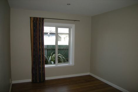 Photo of property in 162 Springs Road, Hornby, Christchurch, 8042