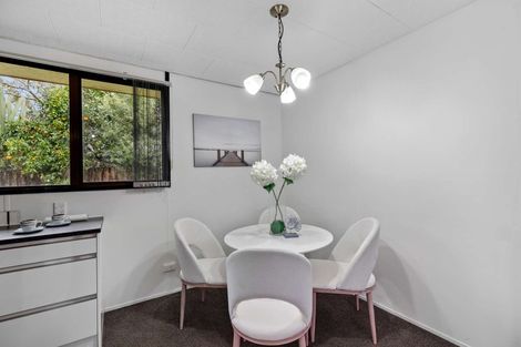Photo of property in 16 Sarajevo Place, Massey, Auckland, 0614