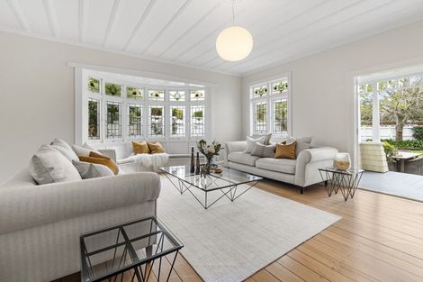 Photo of property in 1 Grove Road, Devonport, Auckland, 0624