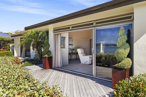 Photo of property in 34 The Esplanade, Omokoroa, 3114