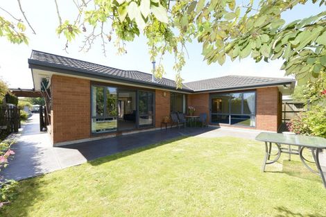 Photo of property in 82 Middleton Road, Upper Riccarton, Christchurch, 8041