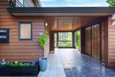 Photo of property in 24a Seaview Avenue, Northcote, Auckland, 0627