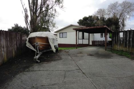 Photo of property in 1/15 Starforth Place, Henderson, Auckland, 0612