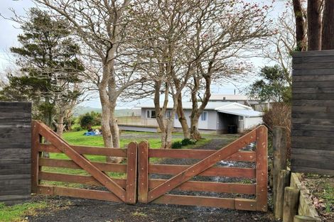 Photo of property in 1619 Kaipara Coast Highway, Kaukapakapa, 0984