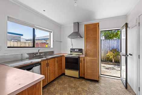 Photo of property in 1/3 Manuka Street, Orewa, 0931