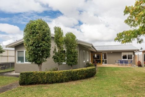 Photo of property in 9 Harpham Street, Taradale, Napier, 4112