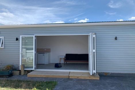 Photo of property in 9 Green Street, Newtown, Wellington, 6021