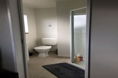 Photo of property in 108b Don Buck Road, Massey, Auckland, 0614